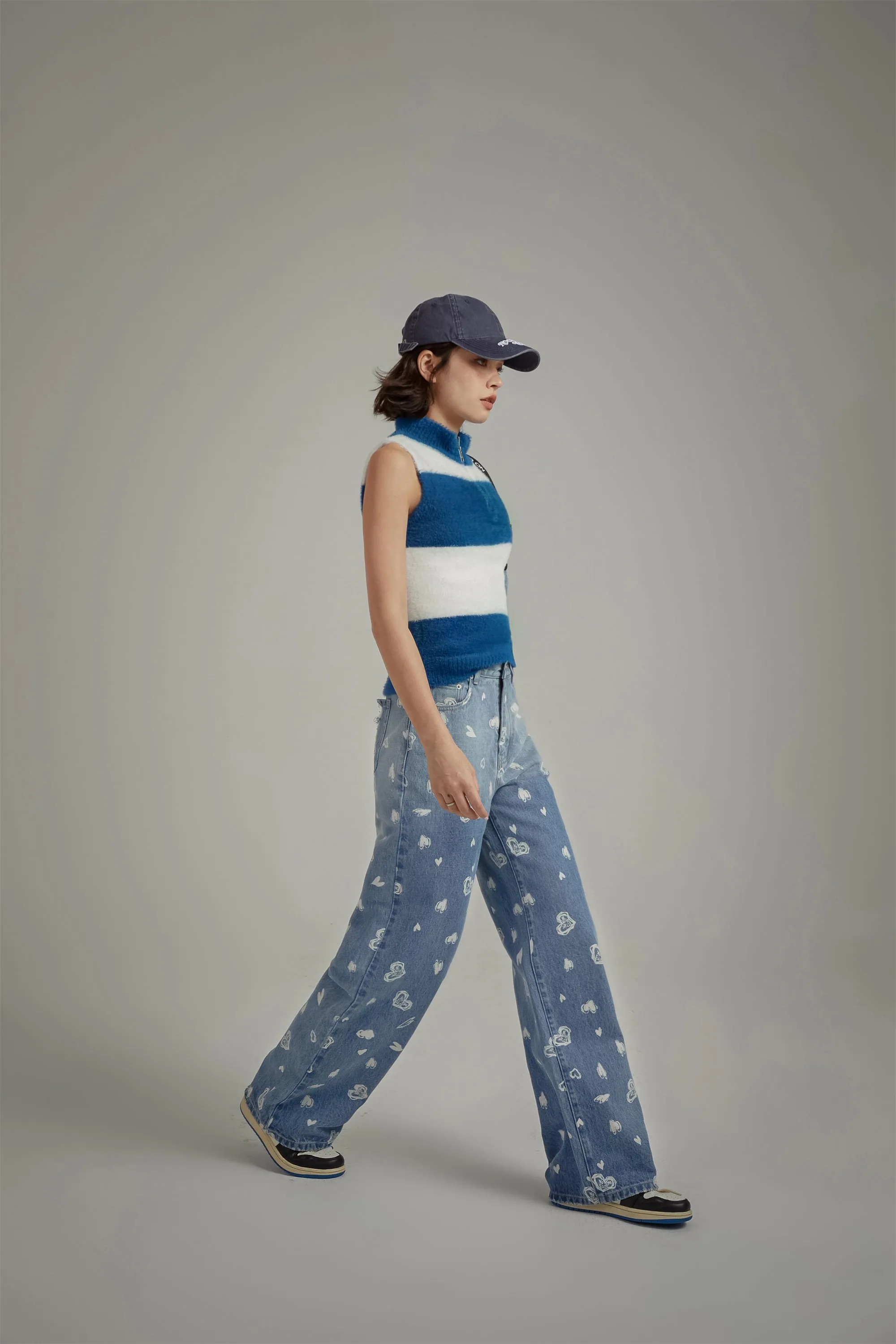 Half Zip-Up Color Stripe Sleeveless Top