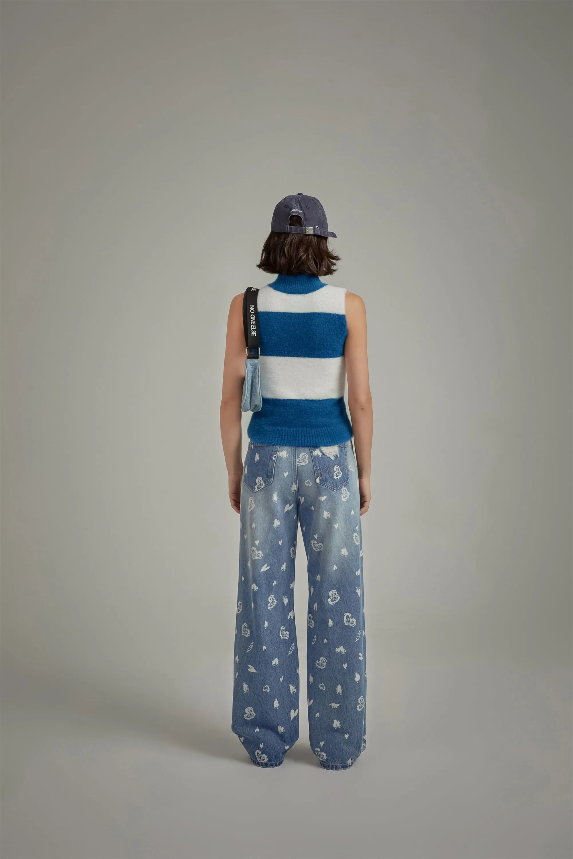 Half Zip-Up Color Stripe Sleeveless Top
