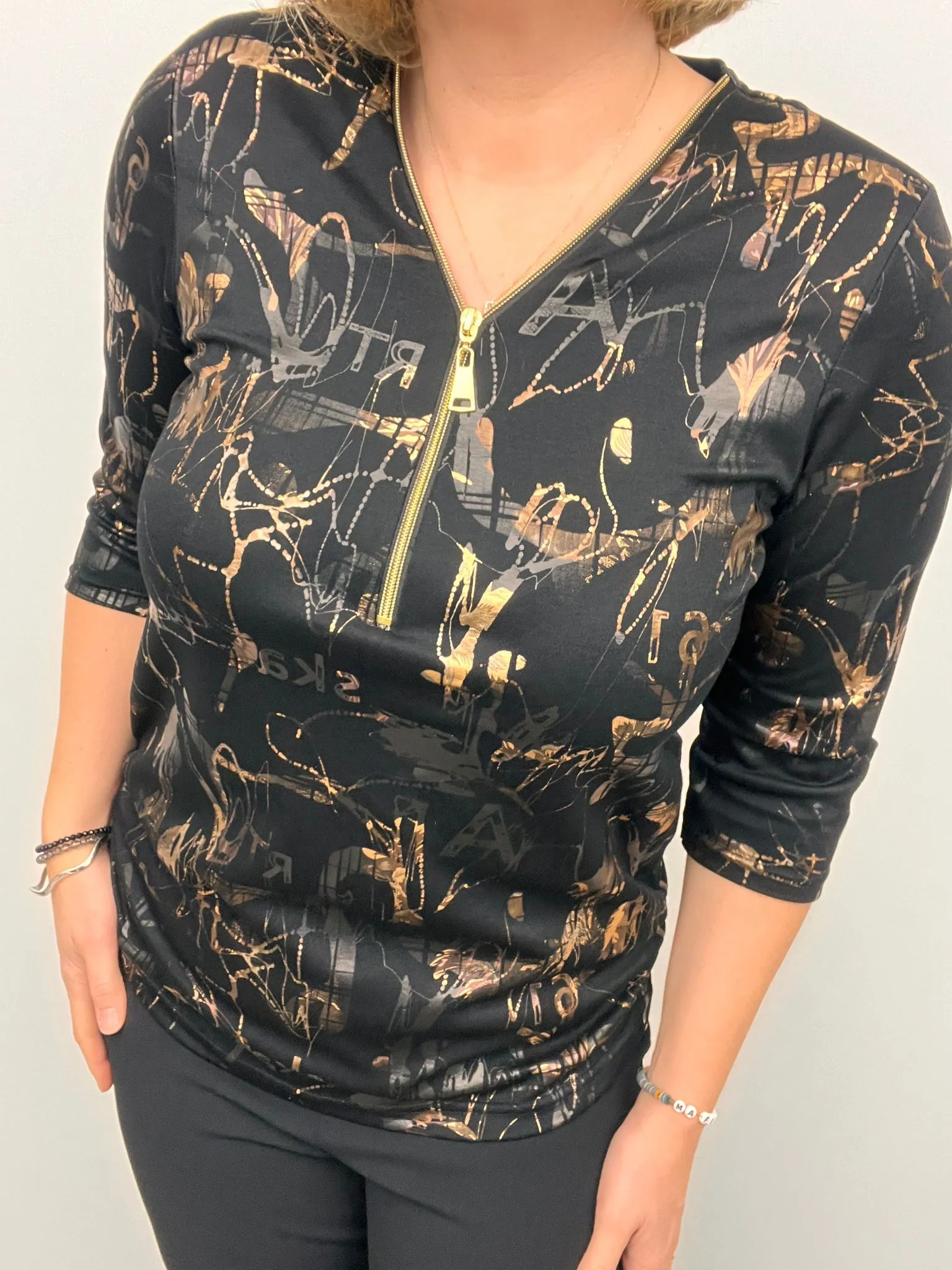 Ilona Party Zip Top Black and Gold Metallic Print  112
