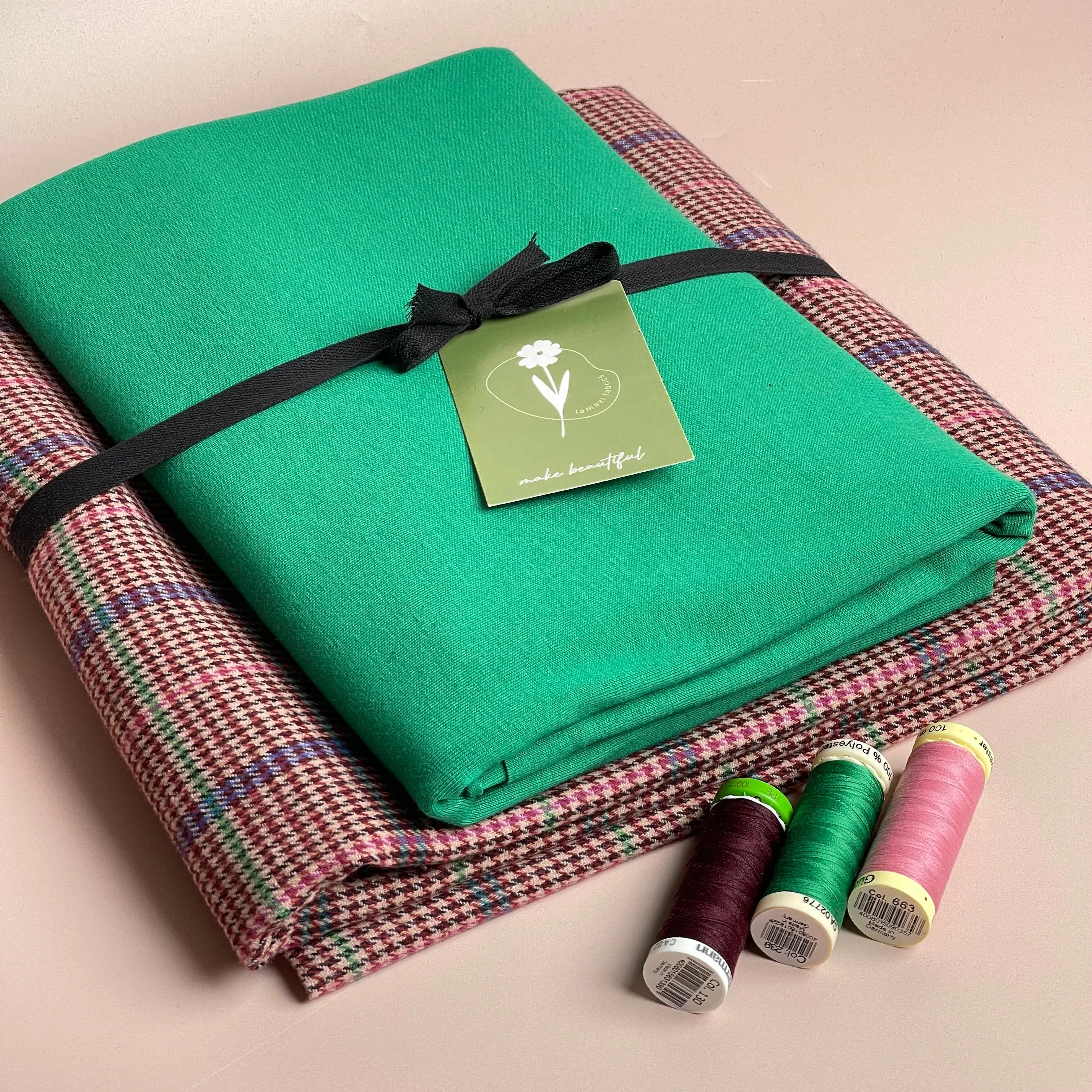 Limited Edition - Luxury Pyjama Kit with Checked Cotton Mix and Cotton Jersey