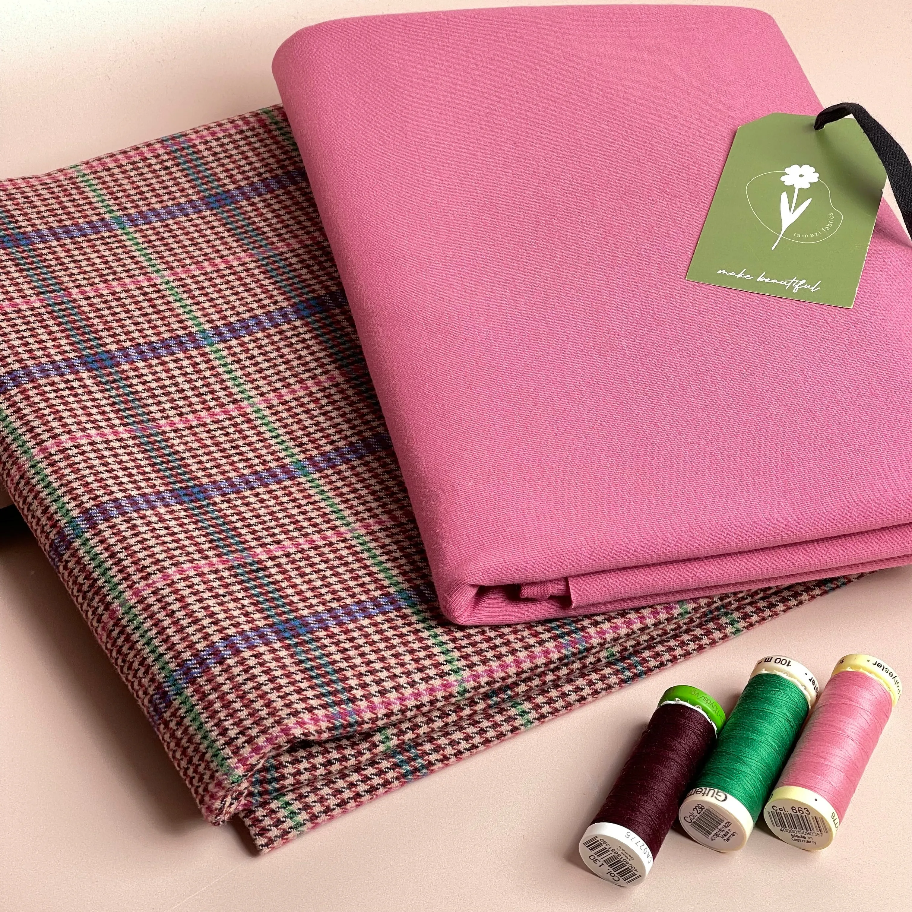 Limited Edition - Luxury Pyjama Kit with Checked Cotton Mix and Cotton Jersey
