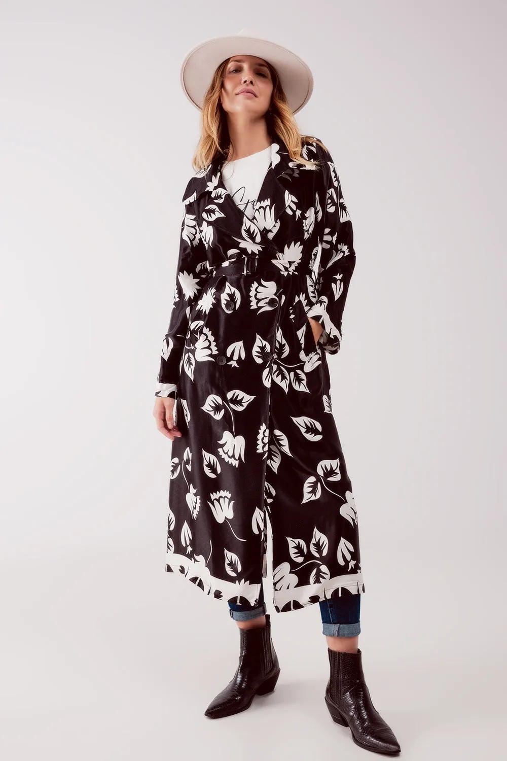 Longline Printed Blazer in Black