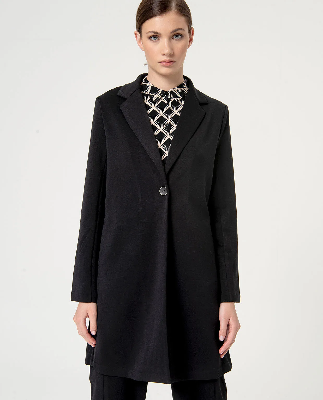 Surkana single breasted blazer 1 button black