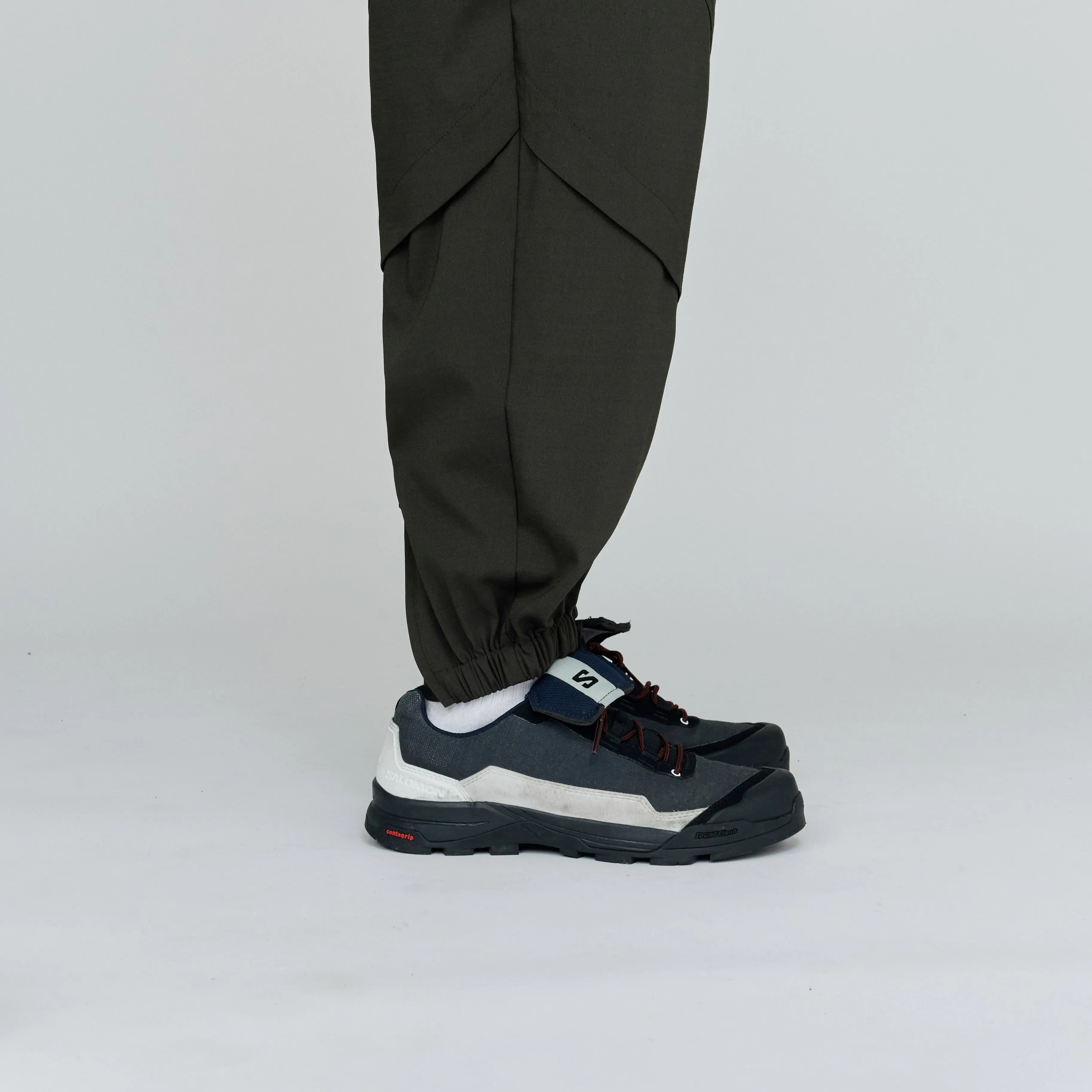 UN-002 TROPICAL 2W STRETCH HUNTING TRACK PANTS (OLIVE)