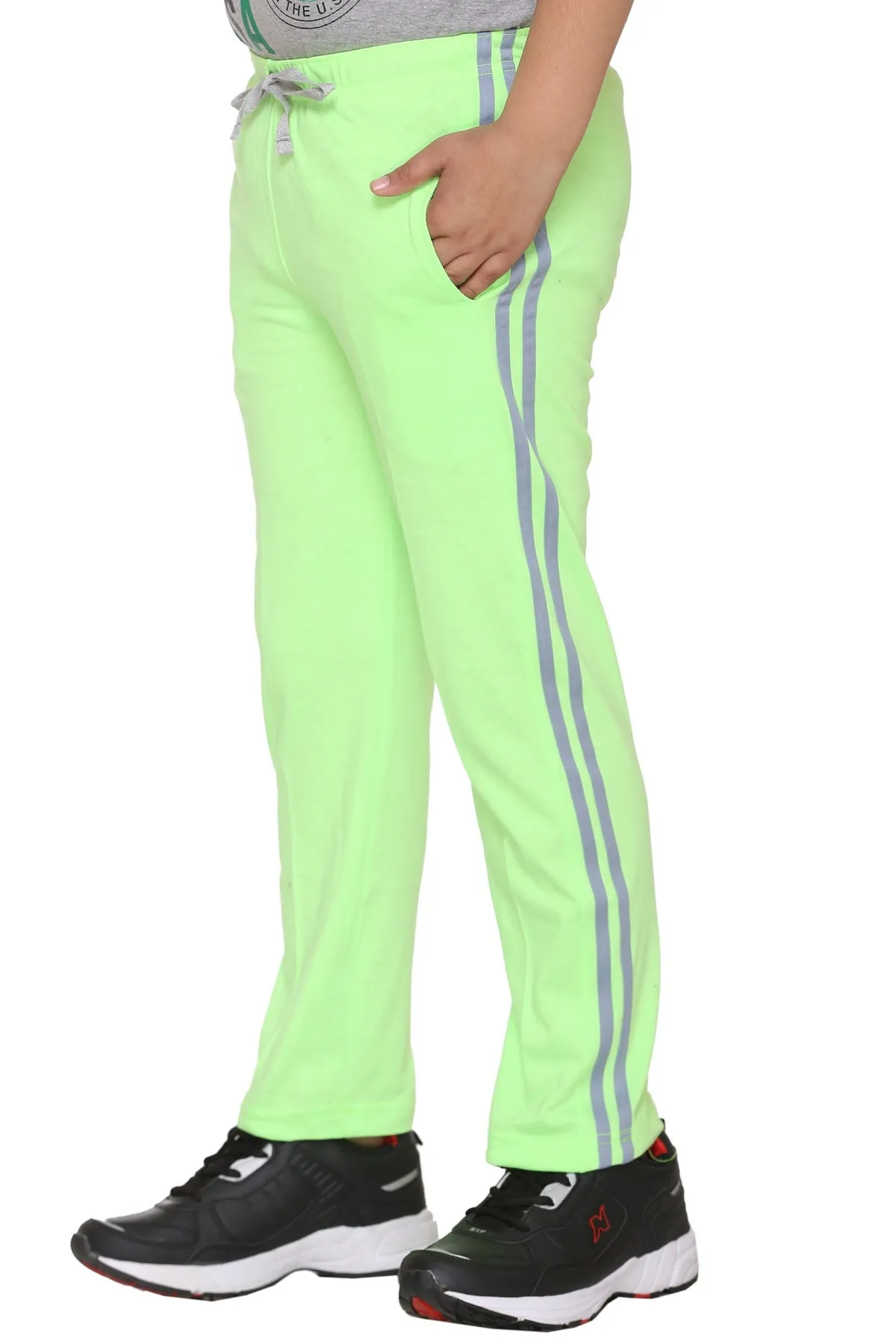 Vimal Jonney Kids's Green Trackpants