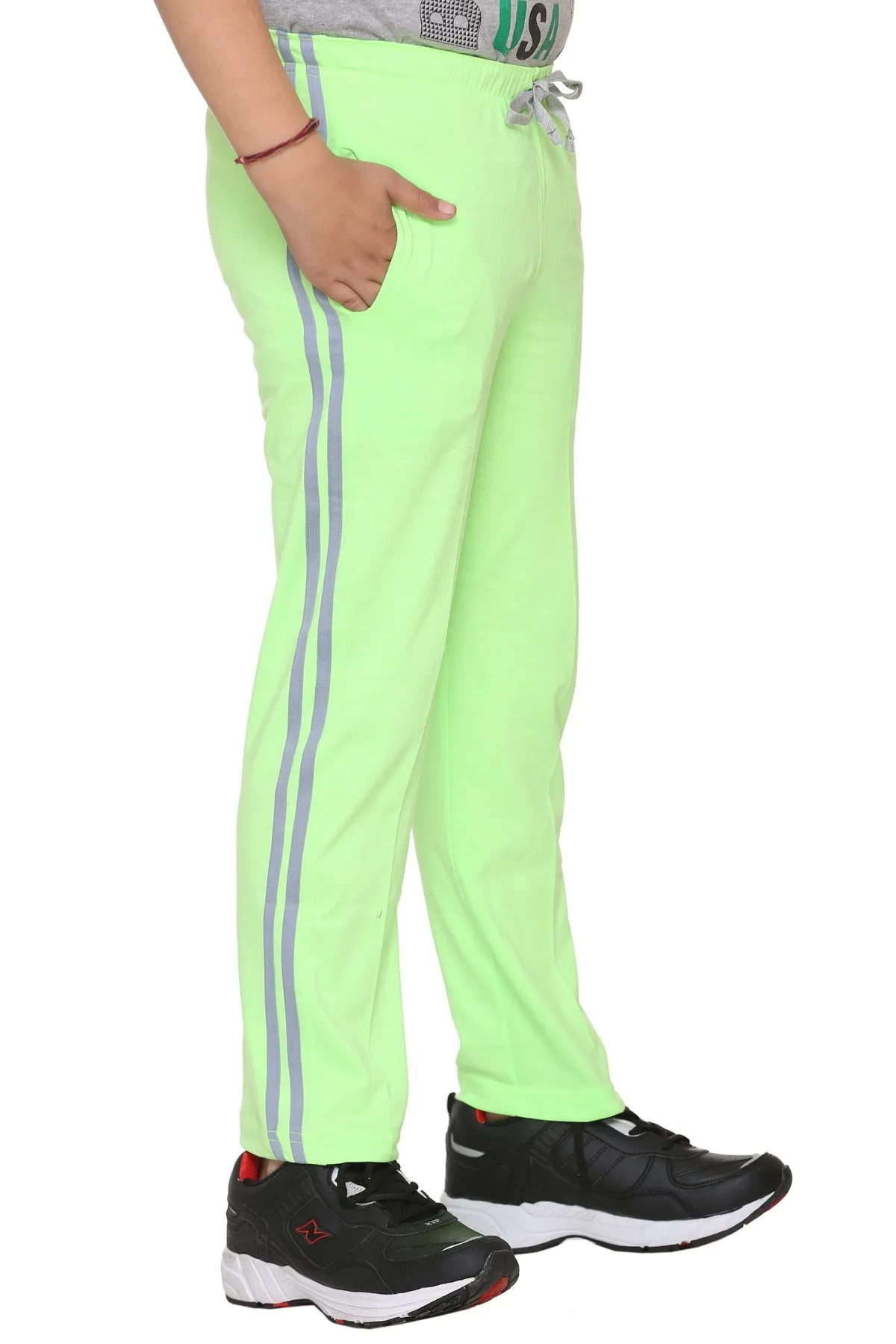 Vimal Jonney Kids's Green Trackpants