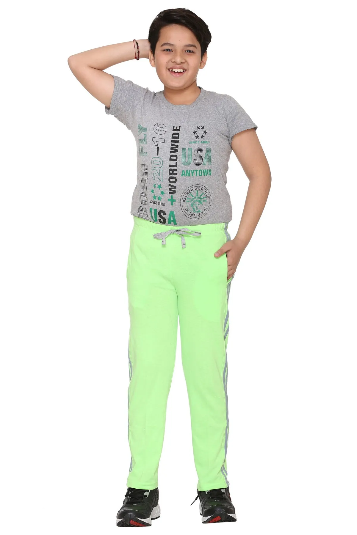 Vimal Jonney Kids's Green Trackpants